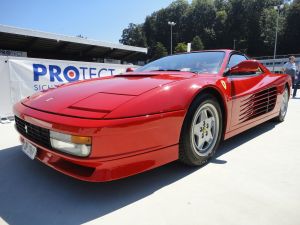 04_Dolder_Classics_Ferarri_Testarossa